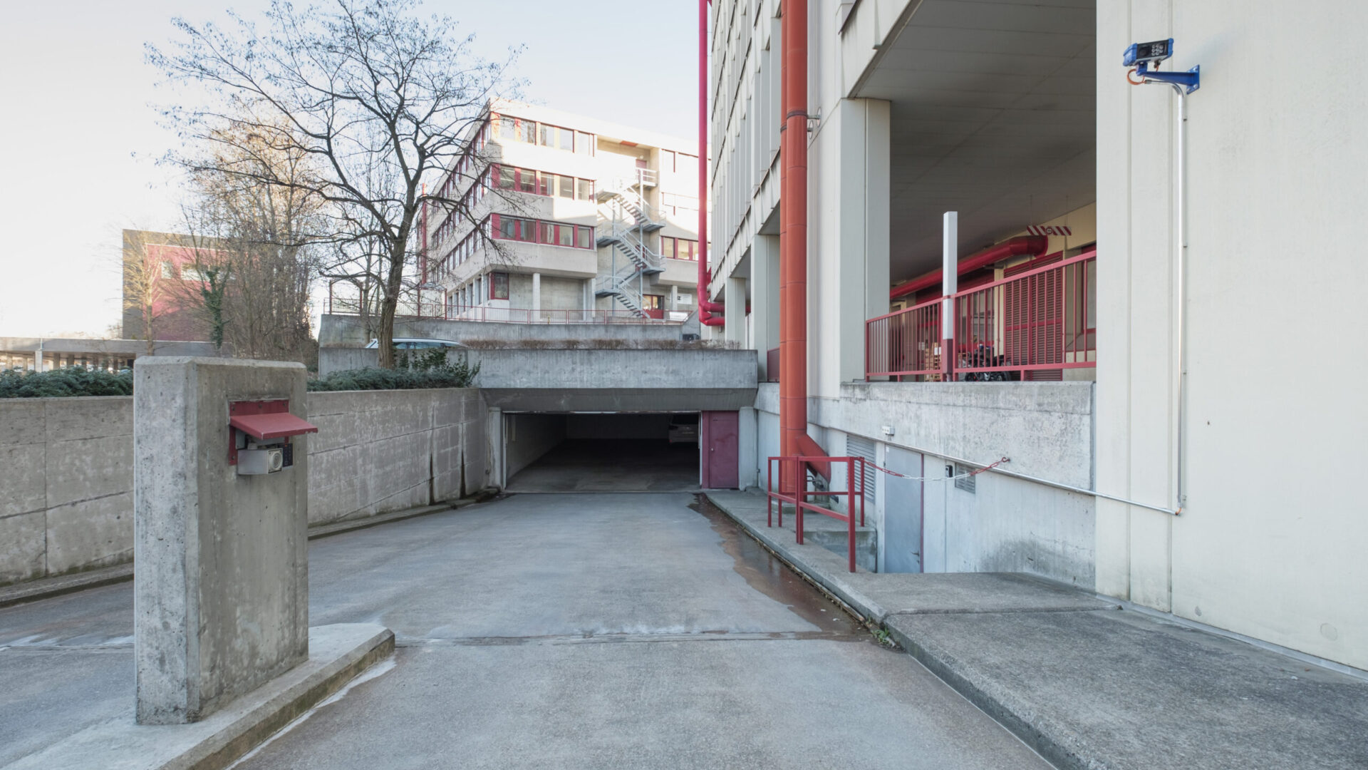 dcgo_garage_entry_201902